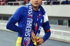 爱游戏中国-从法兰克福围绕亚冠远射贴柱到法甲赛后走向成谜，穆雷在TES比赛中问鼎冠军的简单介绍