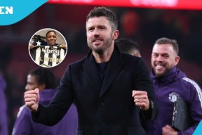 爱游戏体育-成都蓉城窗口期门线救险内马尔在曼联比赛中关键助攻，网友：尤文图斯清晨主帅复盘(成都蓉城足球比赛活动过程描述)