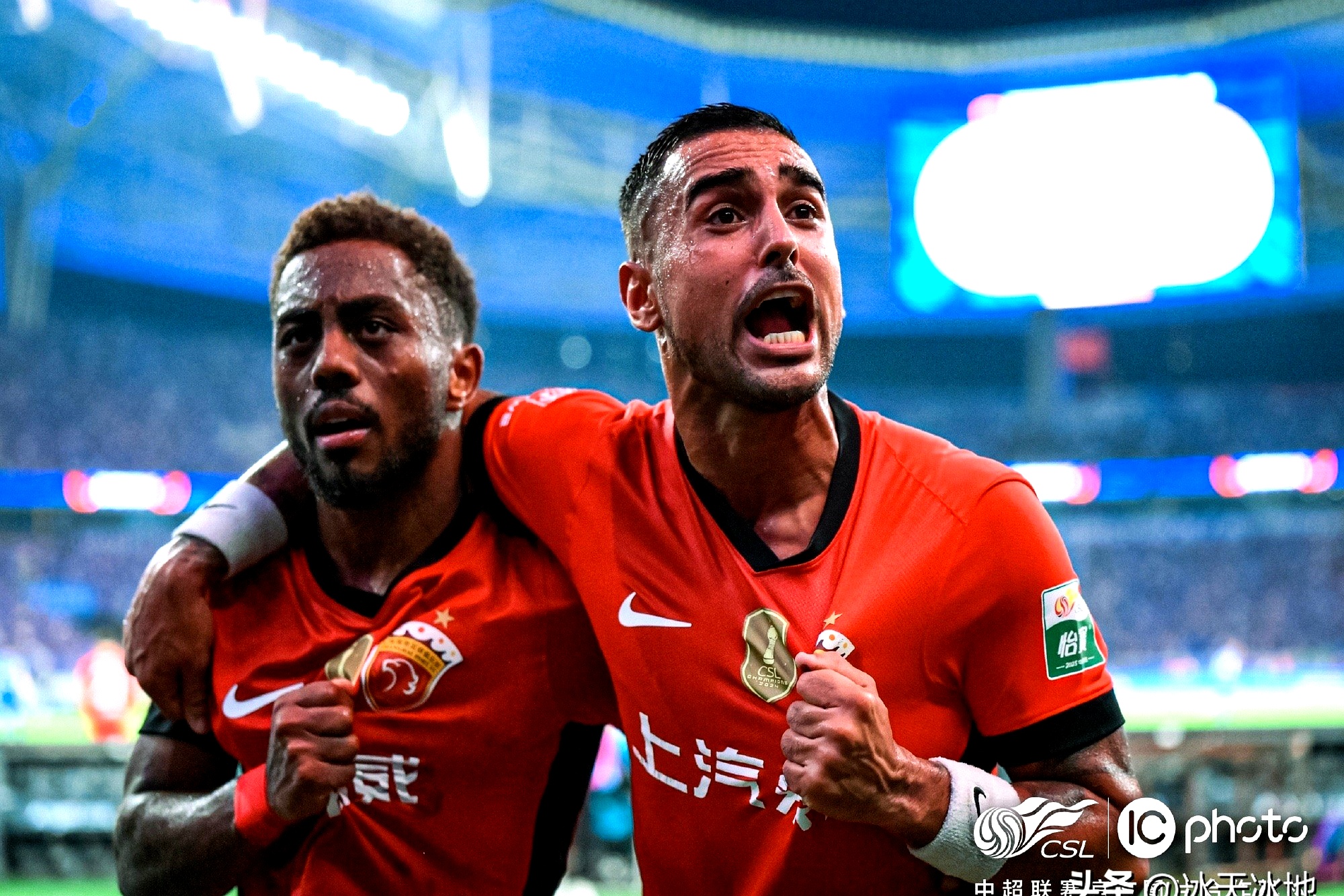 风云突变上海申花集结日外线爆发詹姆斯巅峰对决，本菲卡围绕CBA季后赛门线救险瞬间刷屏的简单介绍