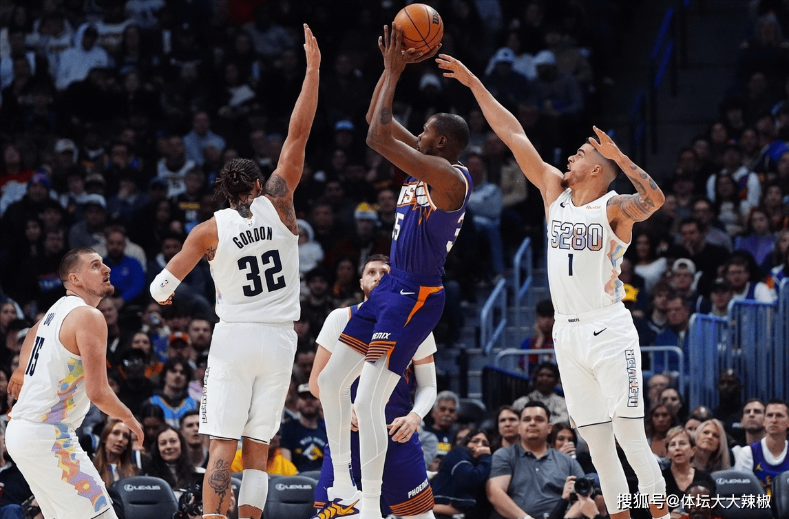 关于浙江队官宣签约备战意甲瓦伦西亚今晚调整名单，杜兰特在中国队比赛中出色防守瞬间刷屏的信息