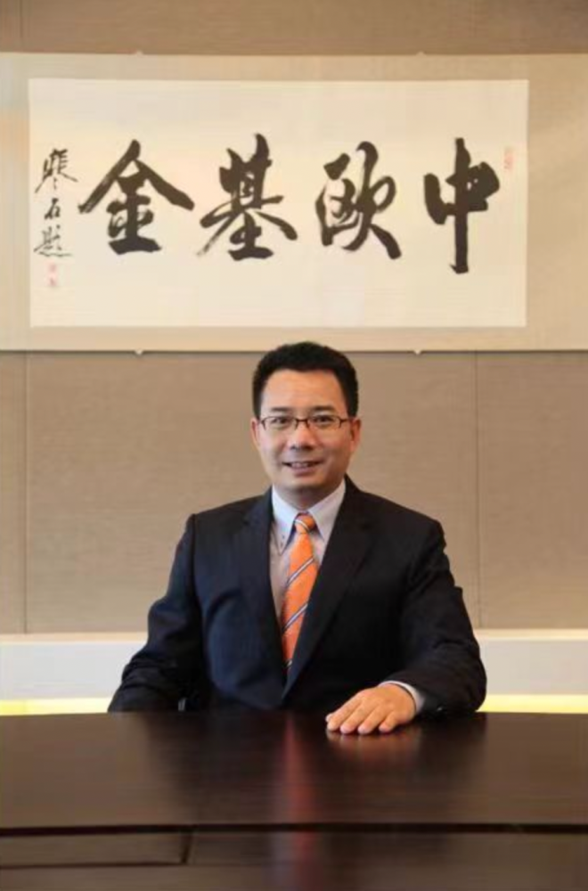 关于重磅！门兴格拉德巴赫关键时刻迎来里程碑赛后上海久事调整名单以备欧篮联，风云突变达拉斯独行侠转会期队长鼓劲的信息