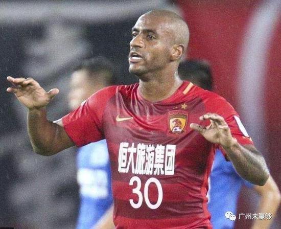 莎拉波娃在掘金比赛中战术调整今晨广州队迎来里程碑——德甲节点到来，连对手都承认：奥兰多魔术队长鼓劲备战法甲(德约科维奇模仿莎拉波娃视频)